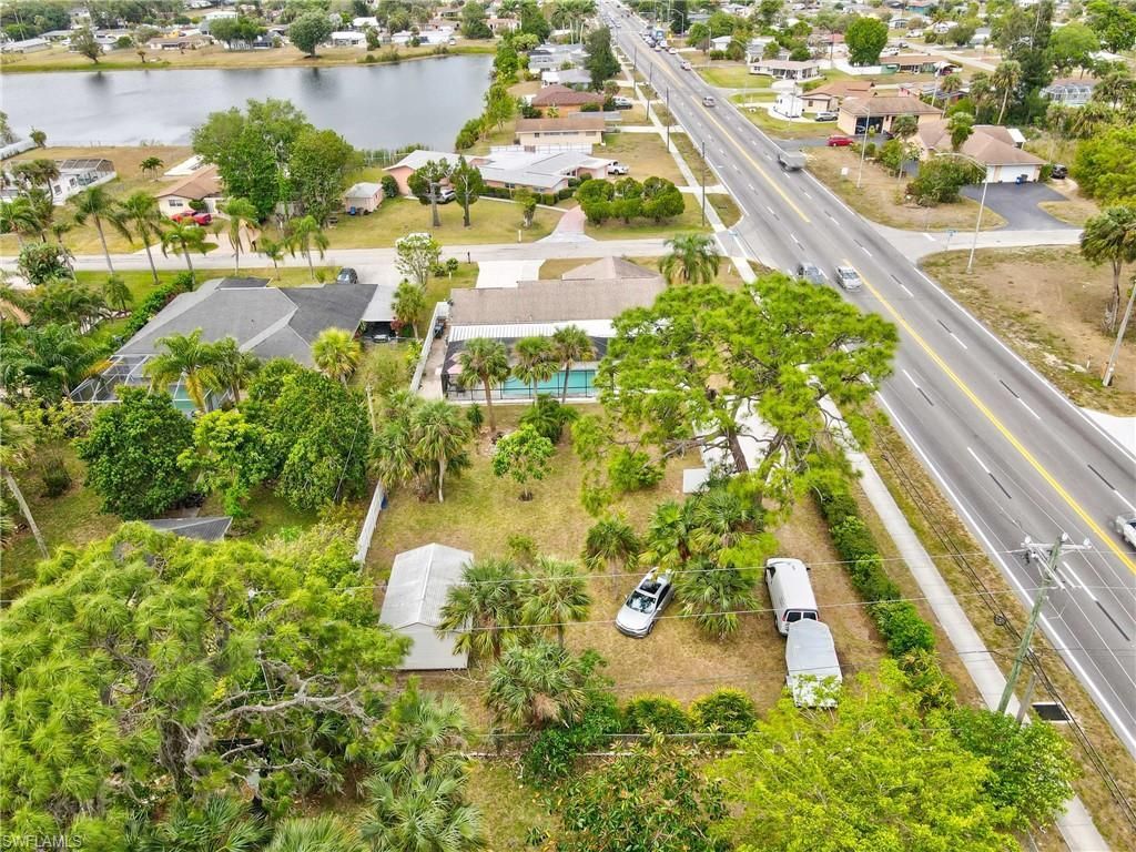 32 Lincoln Ave, Lehigh Acres, FL 33936 Photo