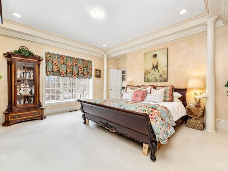 8500 Kugler Mill Road, Indian Hill, OH 45243 Photo 18