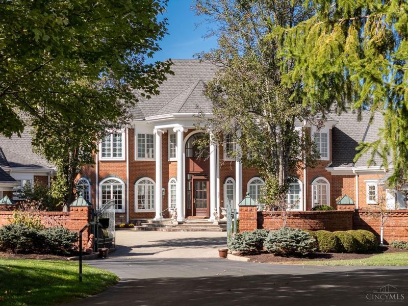 8500 Kugler Mill Road, Indian Hill, OH 45243 Photo 2