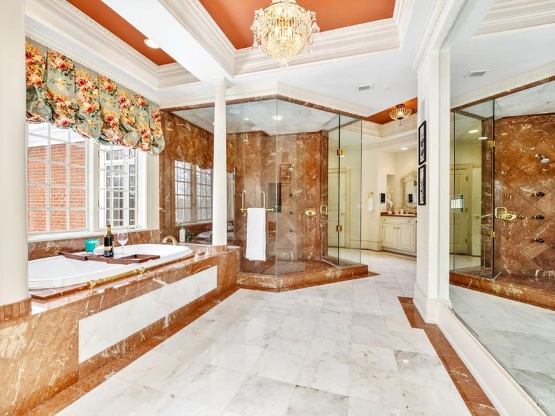 8500 Kugler Mill Road, Indian Hill, OH 45243 Photo 23