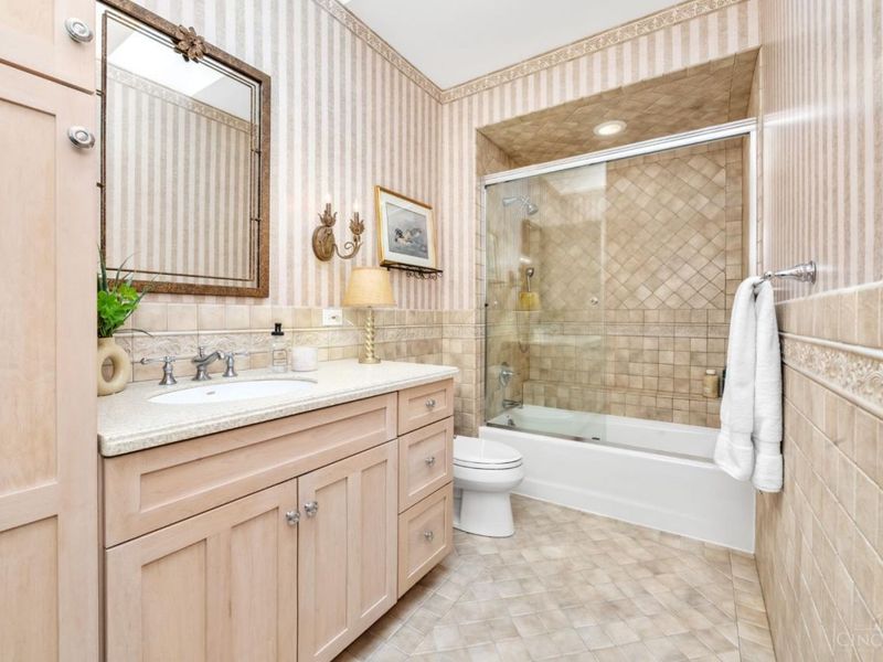 8500 Kugler Mill Road, Indian Hill, OH 45243 Photo 29