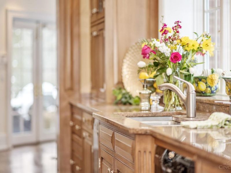 8500 Kugler Mill Road, Indian Hill, OH 45243 Photo 51