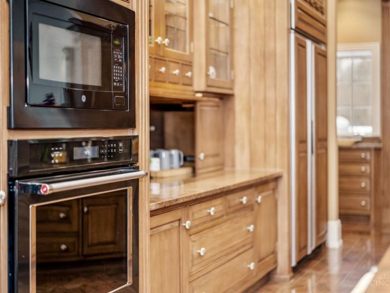 8500 Kugler Mill Road, Indian Hill, OH 45243 Photo 53