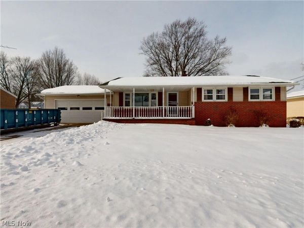 231 Cedar Street N, East Canton, OH 44730