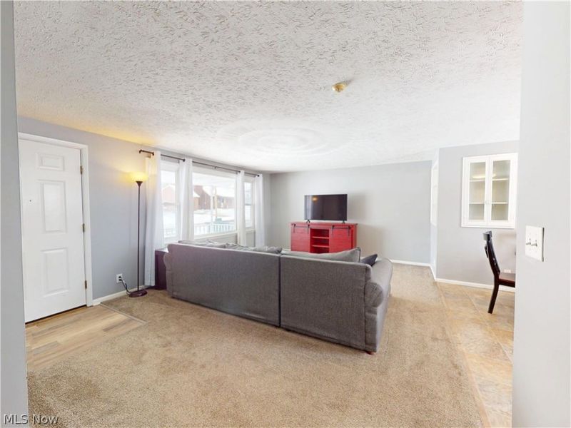 231 Cedar Street N, East Canton, OH 44730 Photo 10