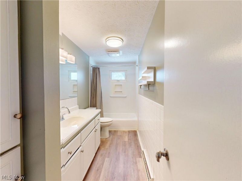 231 Cedar Street N, East Canton, OH 44730 Photo 13