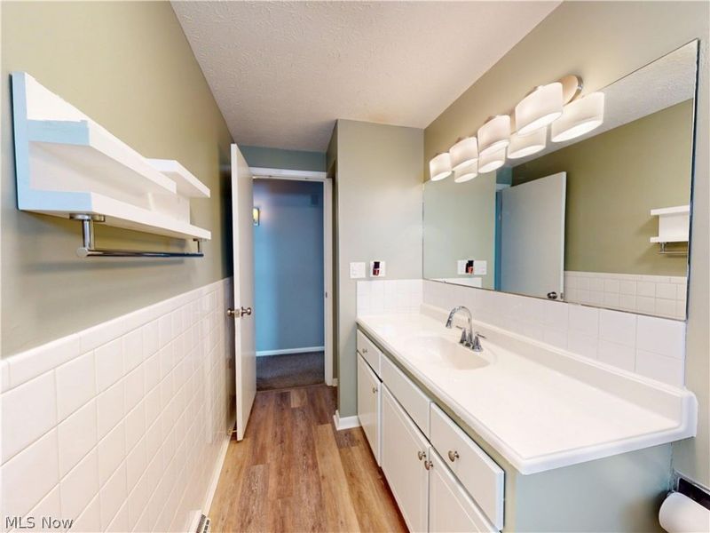 231 Cedar Street N, East Canton, OH 44730 Photo 15