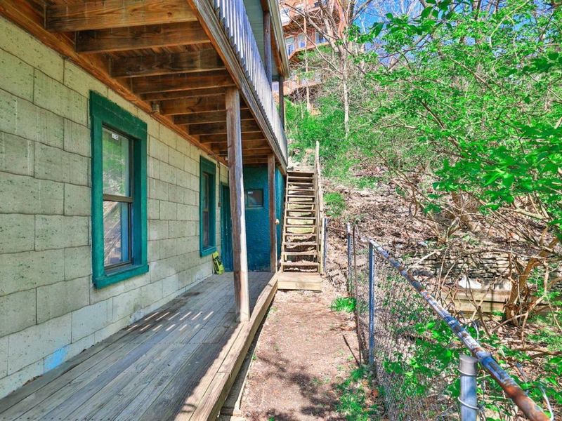 330 Oregon Street, Cincinnati, OH 45202 Photo 6