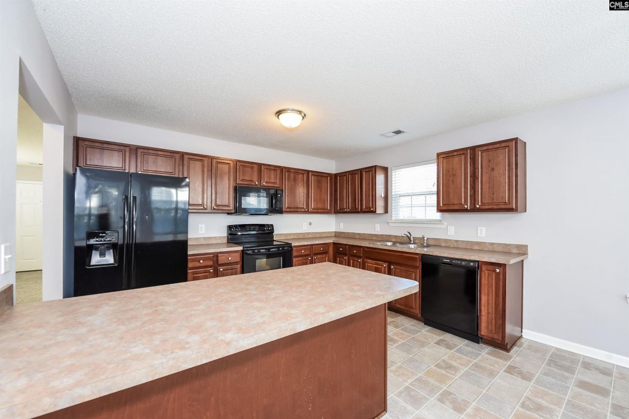 221 Hester Woods Drive  Photo 9