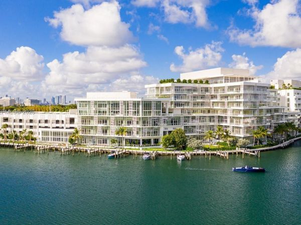 4701 N Meridian Ave, Unit 208, Miami Beach, FL 33140