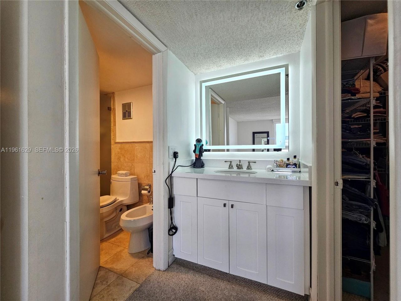 3200 Collins Ave, Unit 9-6, Miami Beach, FL 33140 Photo