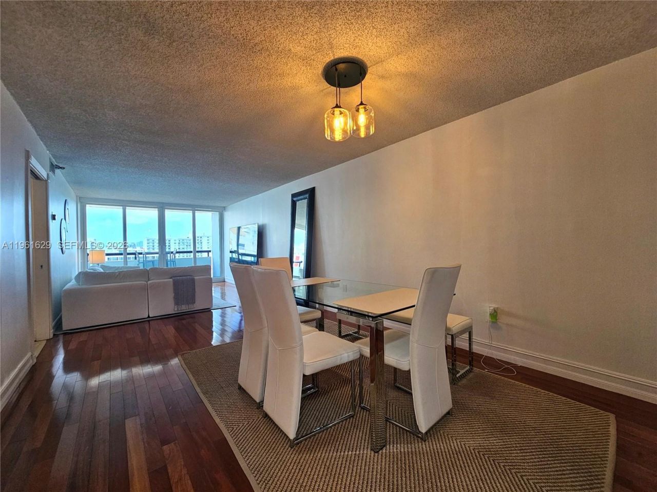 3200 Collins Ave, Unit 9-6, Miami Beach, FL 33140 Photo