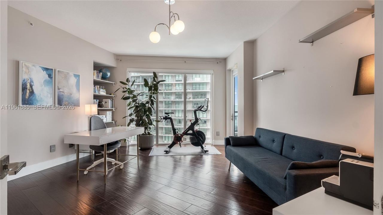 60 SW 13th St, Unit 4200, Miami, FL 33130 Photo