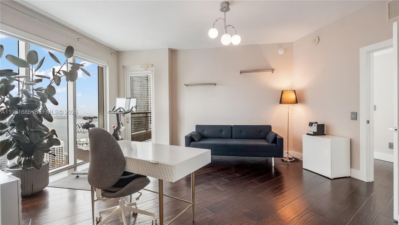 60 SW 13th St, Unit 4200, Miami, FL 33130 Photo