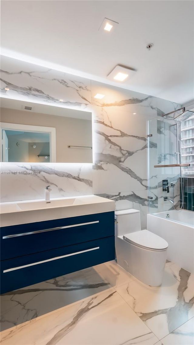 60 SW 13th St, Unit 4200, Miami, FL 33130 Photo