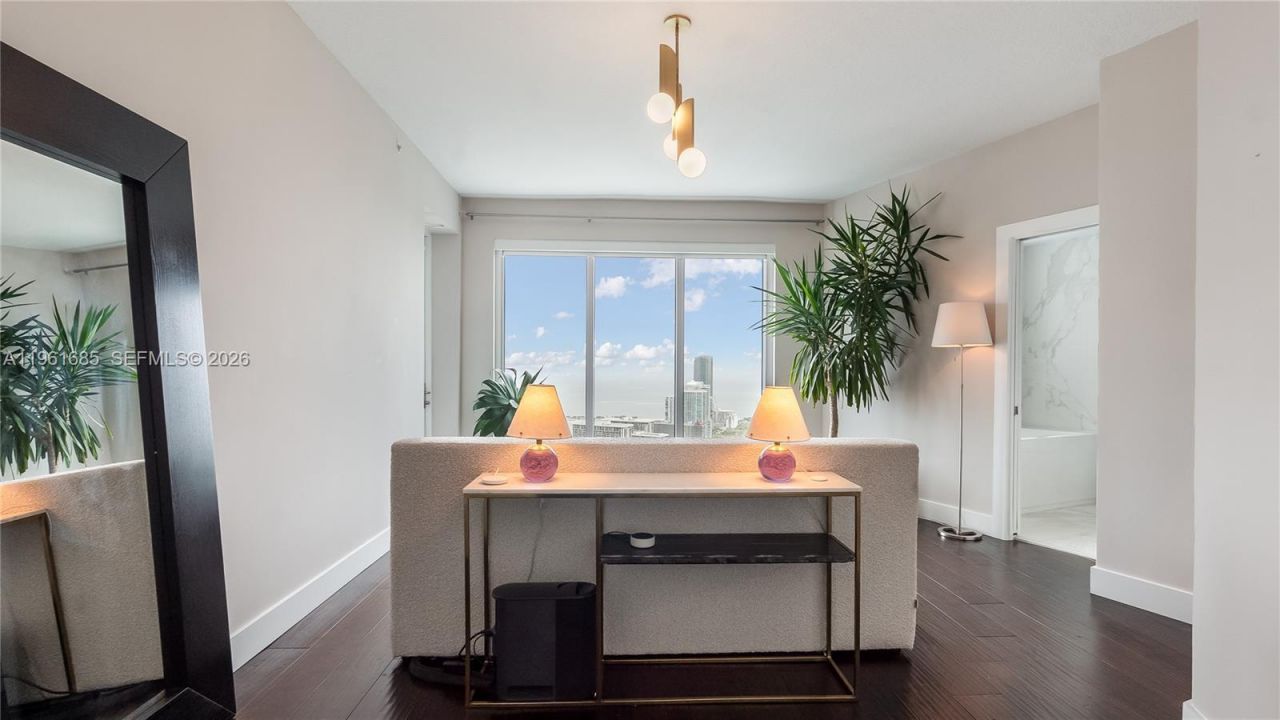 60 SW 13th St, Unit 4200, Miami, FL 33130 Photo