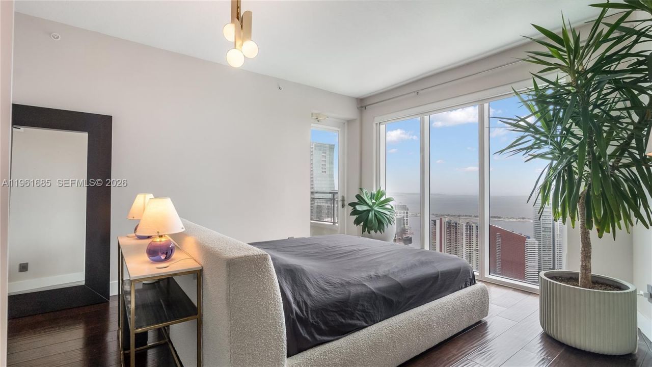 60 SW 13th St, Unit 4200, Miami, FL 33130 Photo