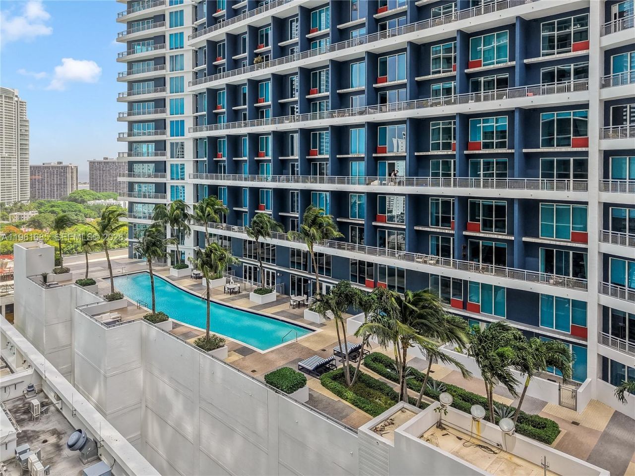 60 SW 13th St, Unit 4200, Miami, FL 33130 Photo