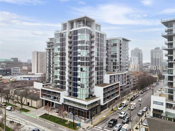 989 Johnson St , Unit 213, Victoria, BC V8V 0E3