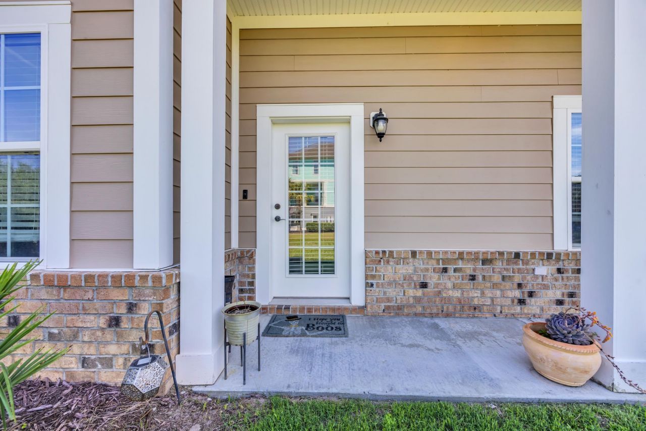 338 St. Julian Ln. Photo 6