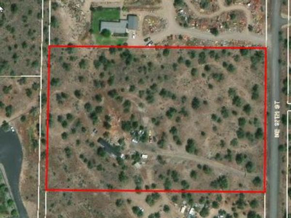 3295 NE 37th Street, Redmond, OR 97756