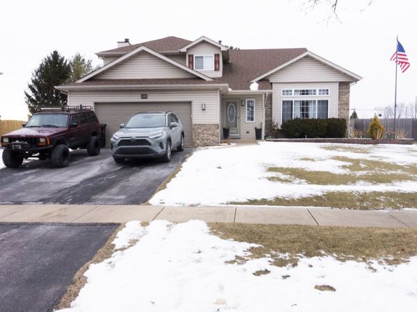 1101 Lindsay Street, Joliet, IL 60431