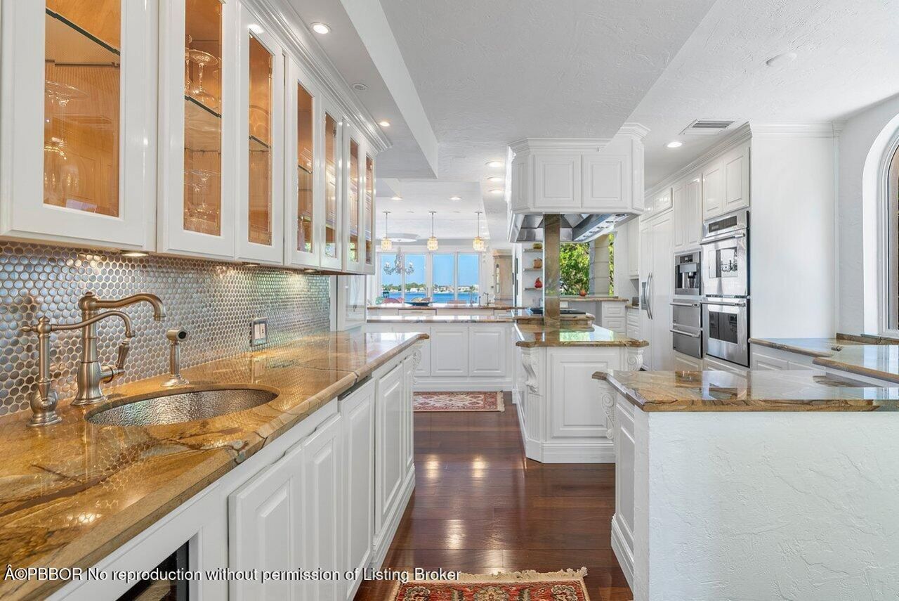 1880 S Ocean Boulevard, Lantana, FL 33462 Photo