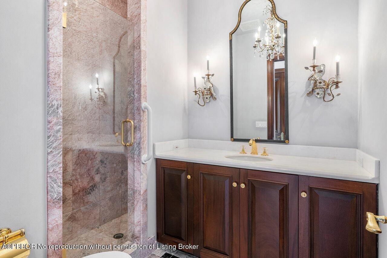 1880 S Ocean Boulevard, Lantana, FL 33462 Photo