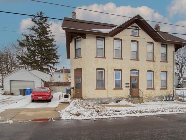 701 N Second STREET, Watertown, WI 53098