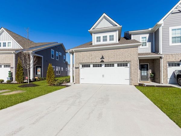 5722 Dockside Dr, Rockvale, TN 37153