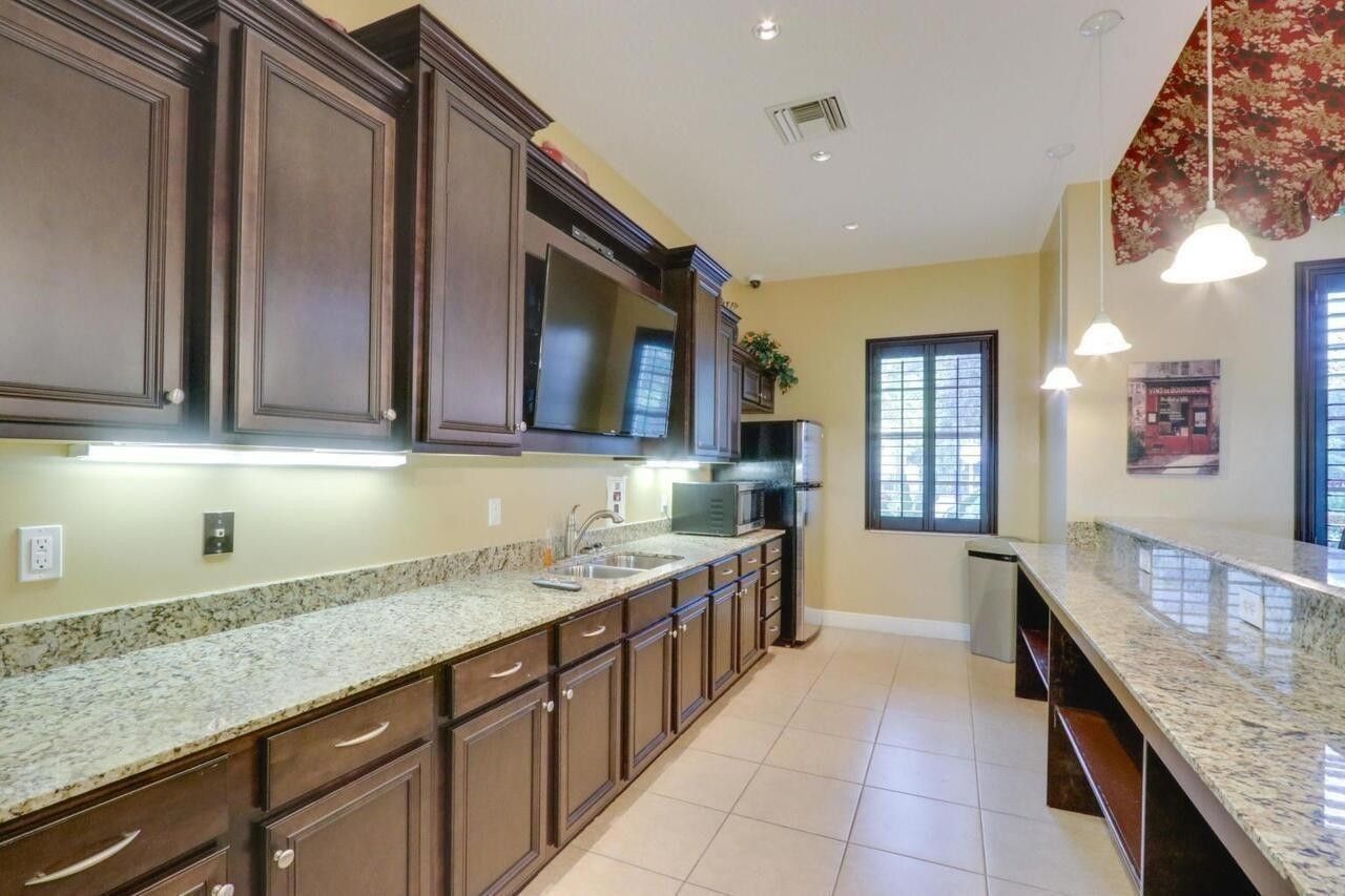 2086 Foxtail View Ct, West Palm Beach, FL 33411 Photo