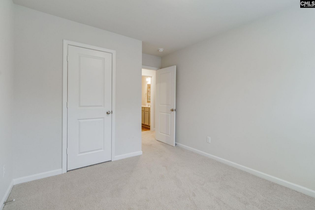 1318 Crosshill Court Photo 24