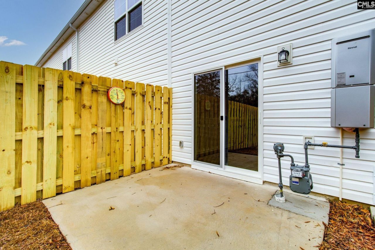 1318 Crosshill Court Photo 27