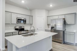 1318 Crosshill Court photo 4