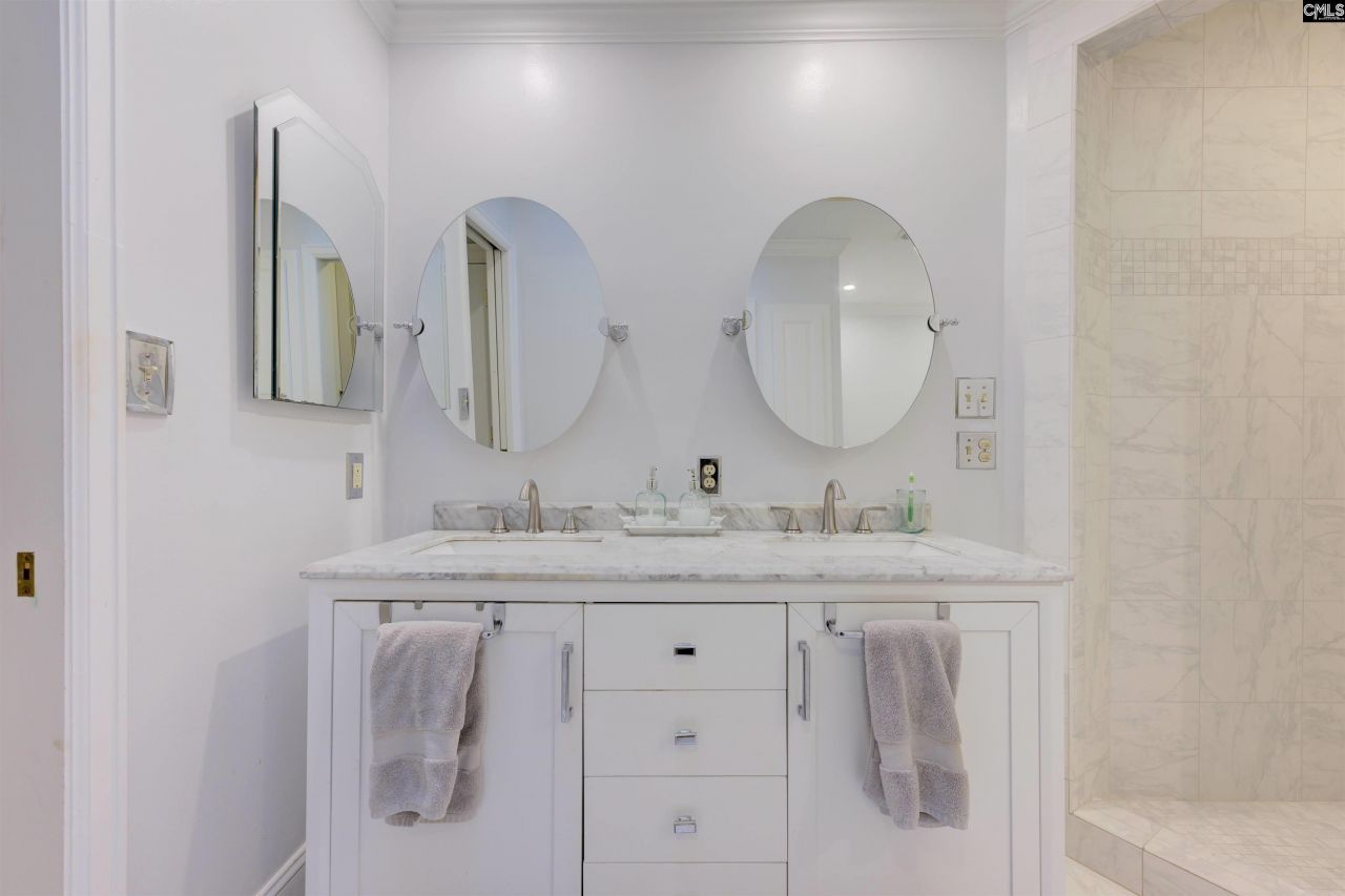 333 Pine Cliff Court Photo 21