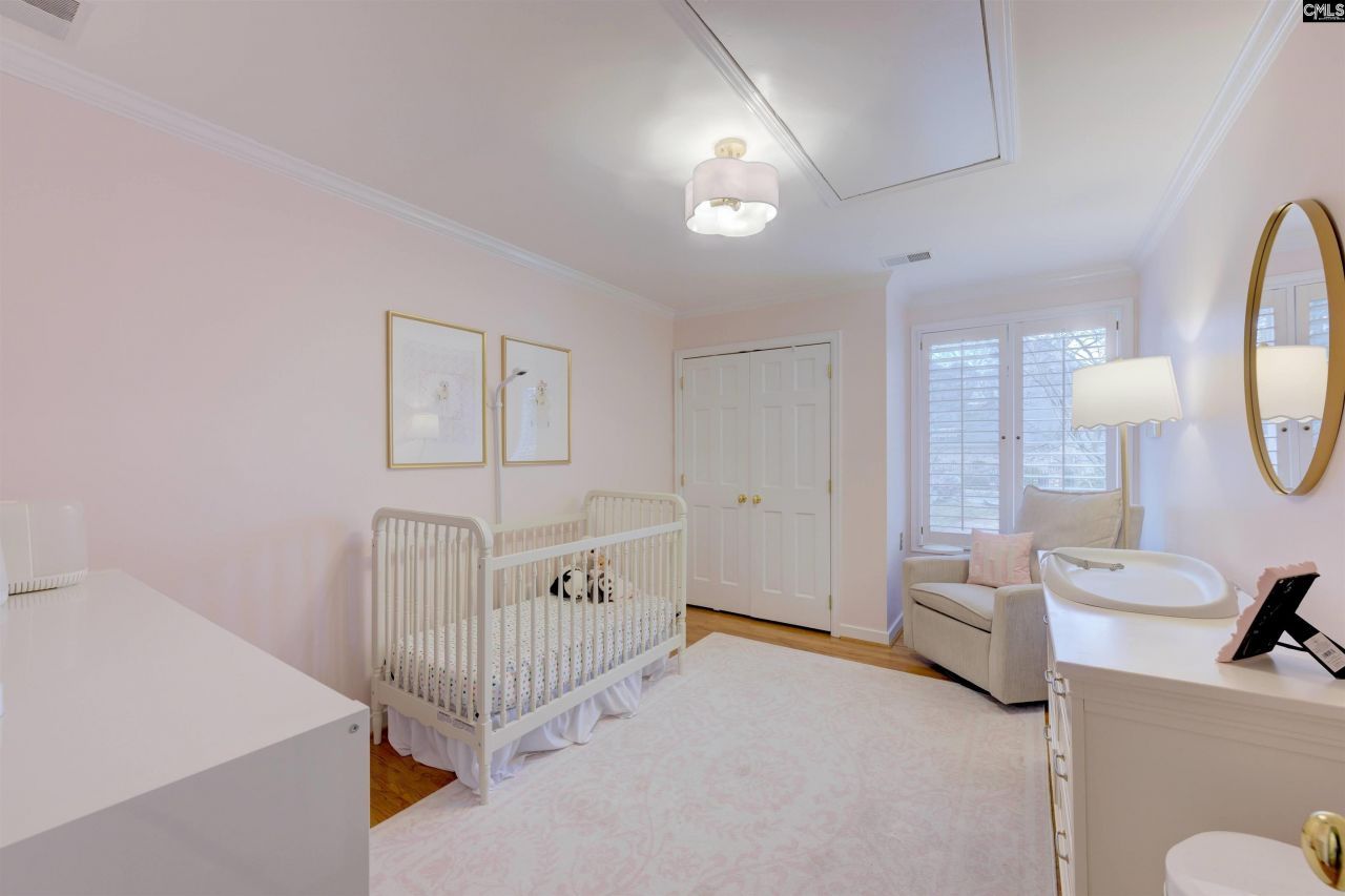 333 Pine Cliff Court Photo 25