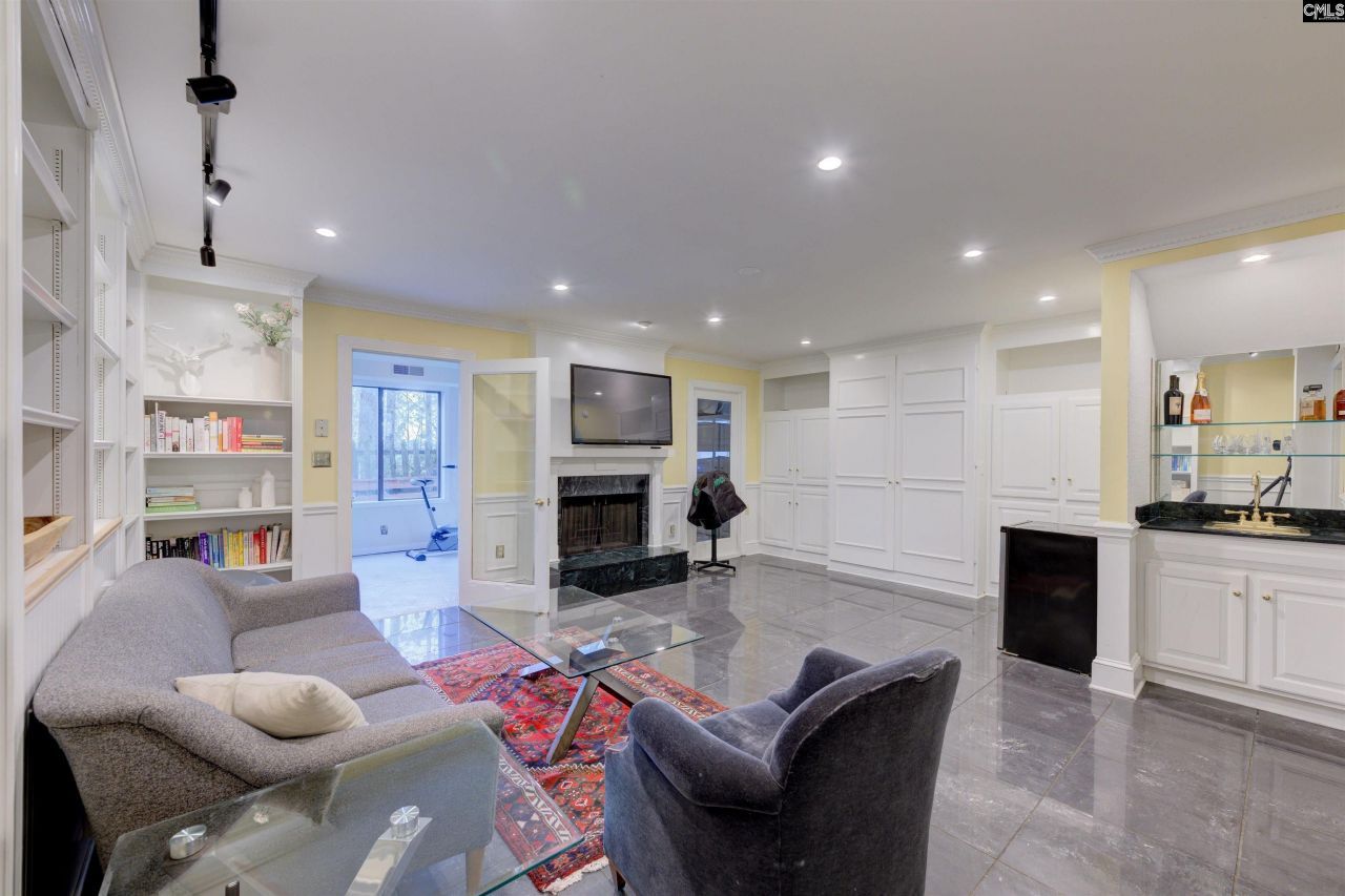 333 Pine Cliff Court Photo 29