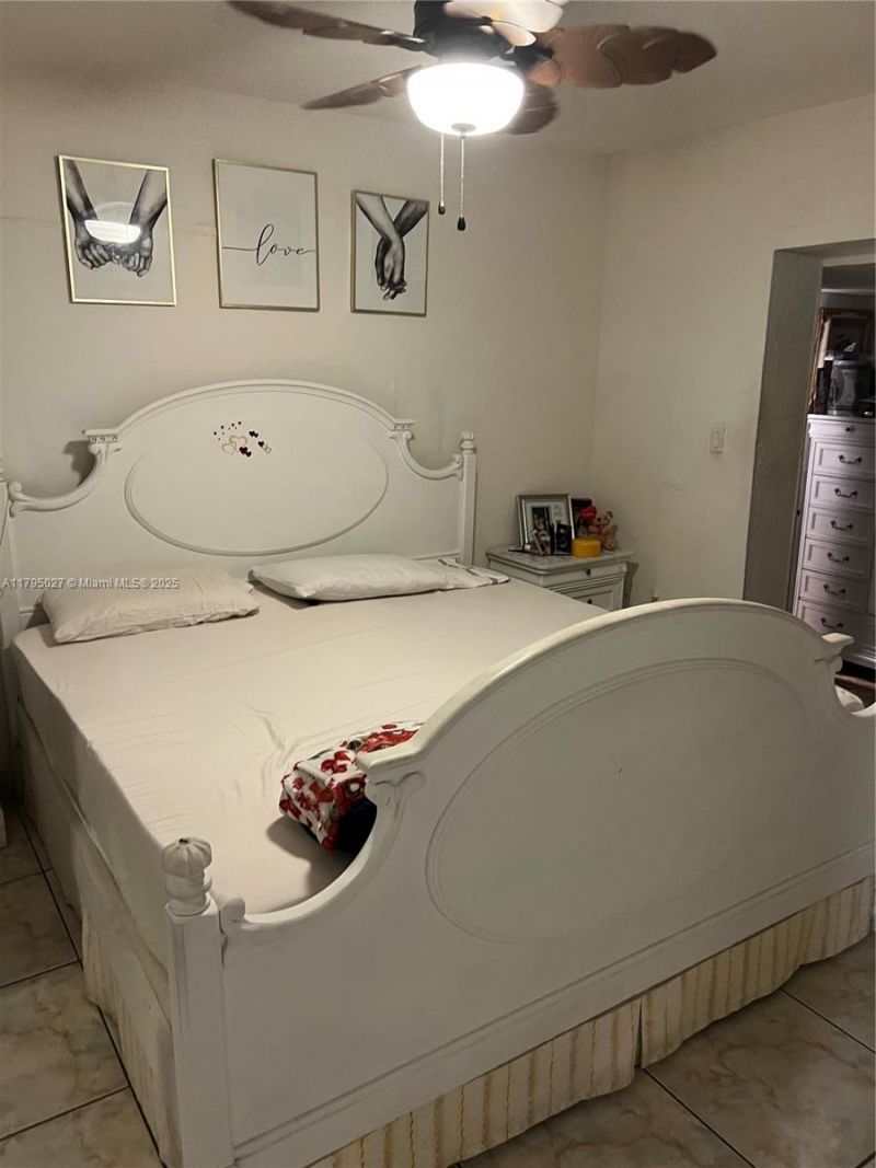 240 E 39th St , Hialeah, FL 33013 Photo