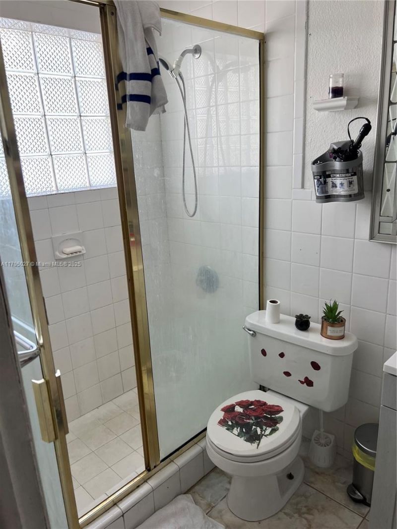 240 E 39th St , Hialeah, FL 33013 Photo