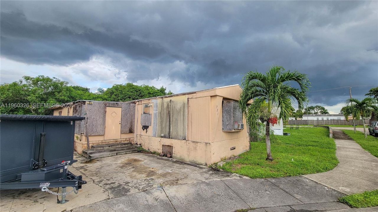 721 SW 134th Ter , Davie, FL 33325 Photo