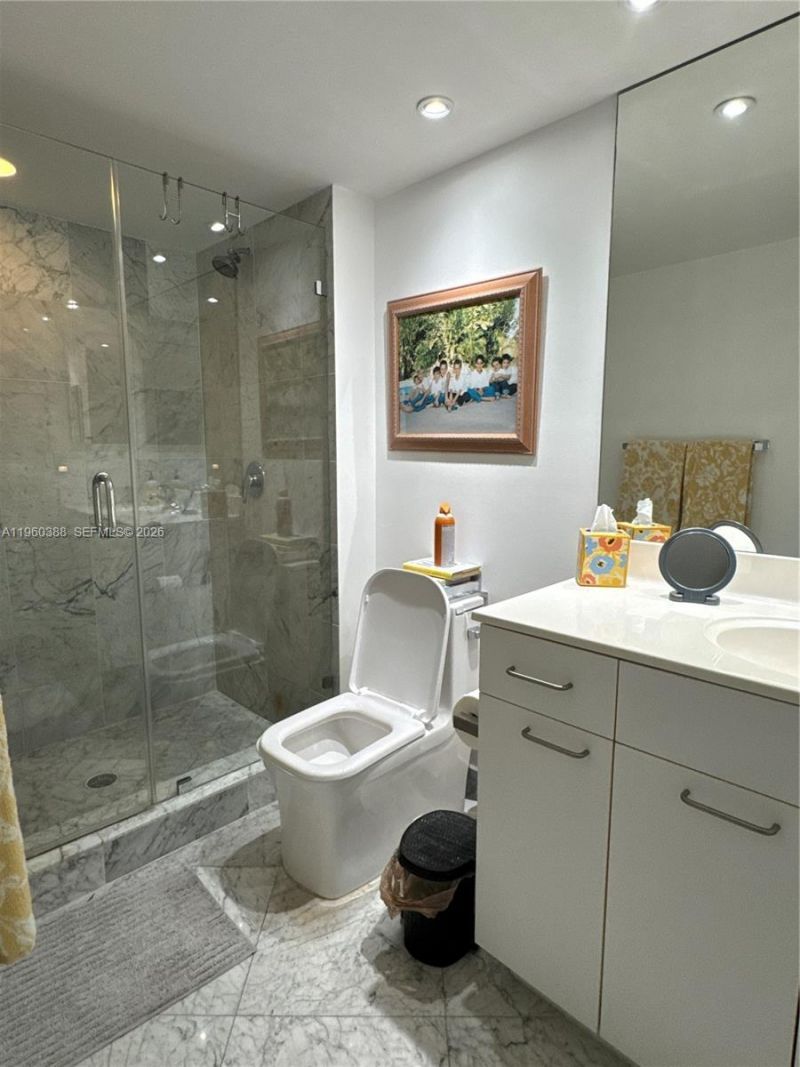 21055 Yacht Club Dr, Unit 2607, Aventura, FL 33180 Photo