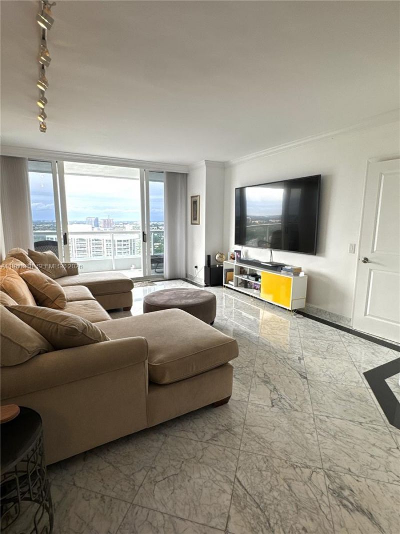 21055 Yacht Club Dr, Unit 2607, Aventura, FL 33180 Photo