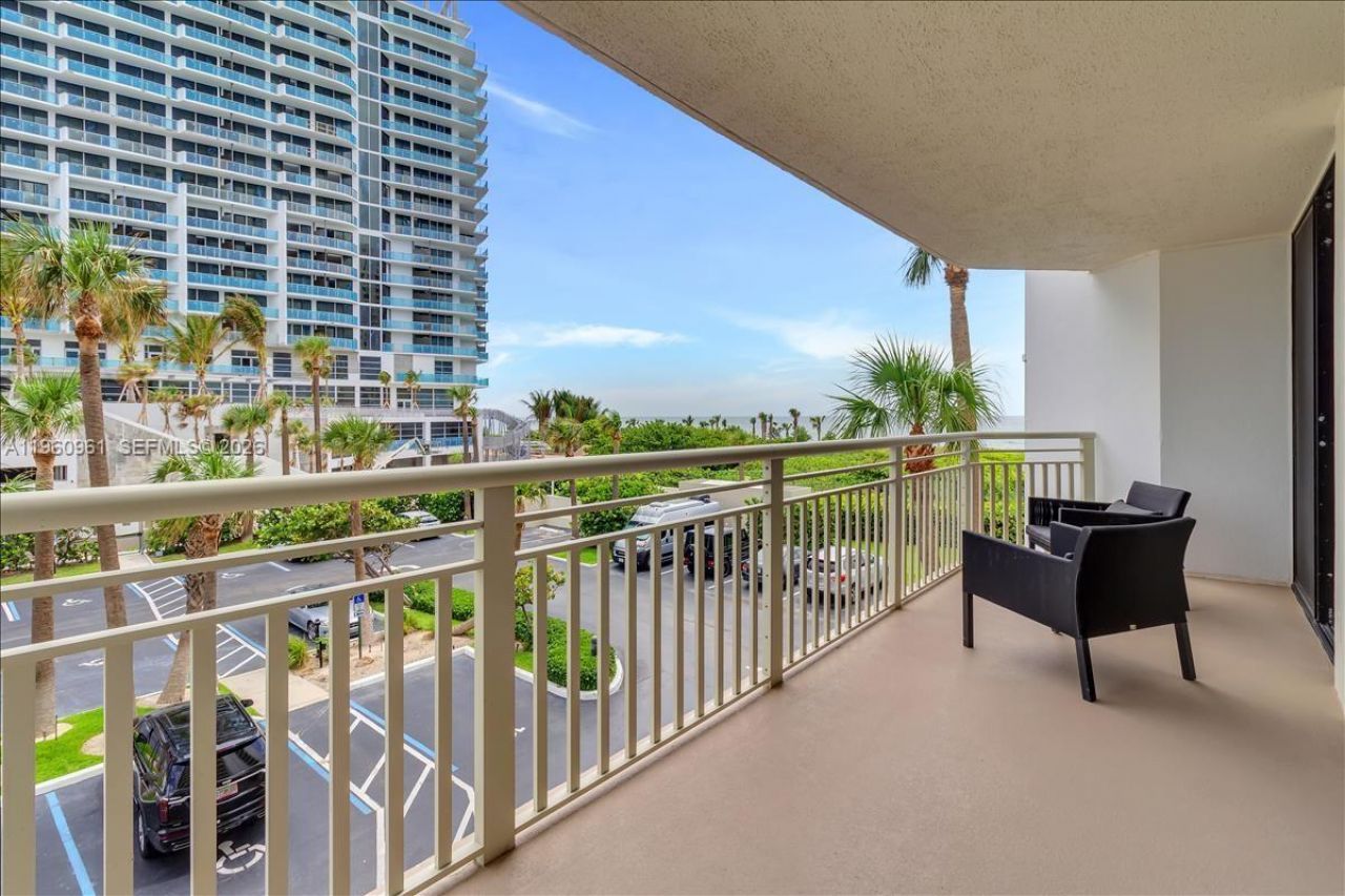3000 N Ocean Dr, Unit 3B, Singer Island, FL 33404 Photo