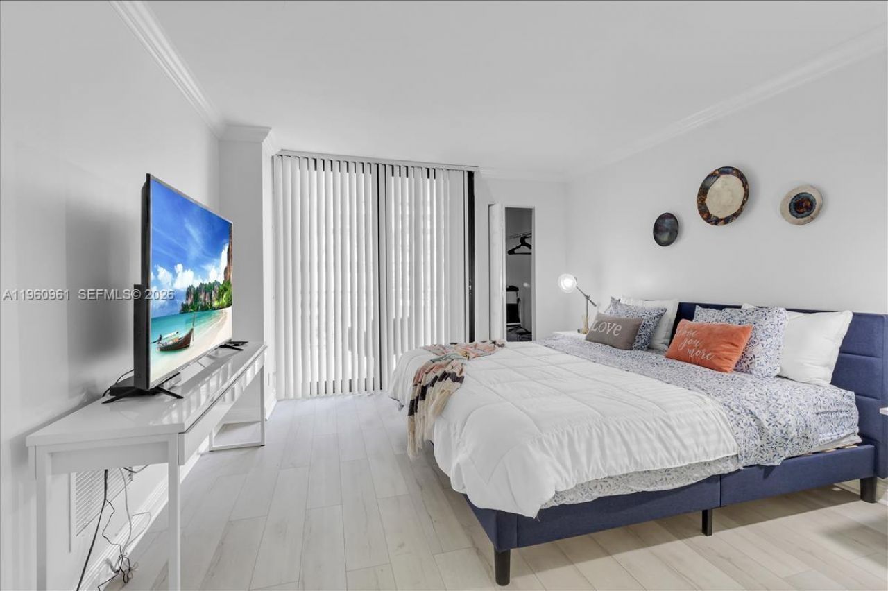 3000 N Ocean Dr, Unit 3B, Singer Island, FL 33404 Photo