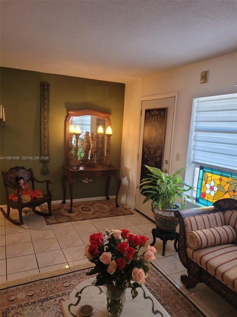 3881 W Flagler St, Unit 208, Miami, FL 33134 Photo