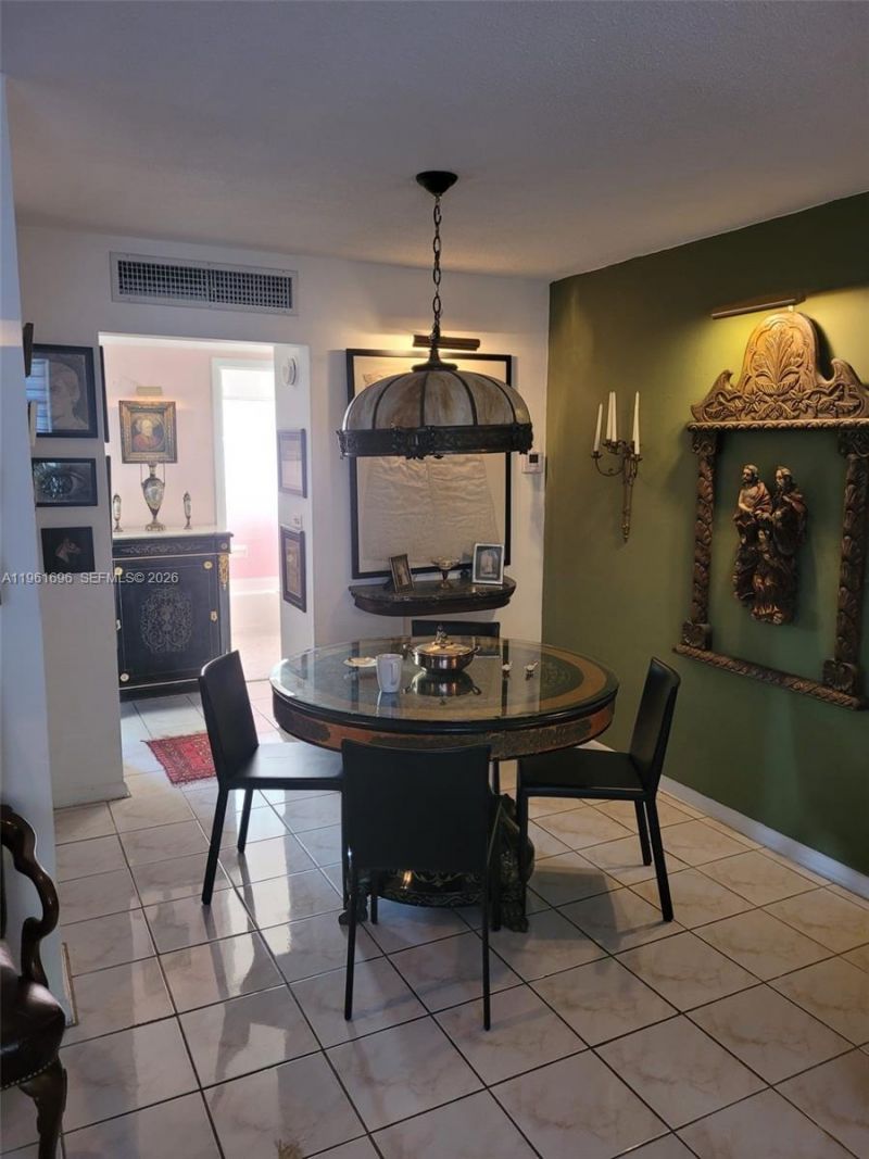 3881 W Flagler St, Unit 208, Miami, FL 33134 Photo