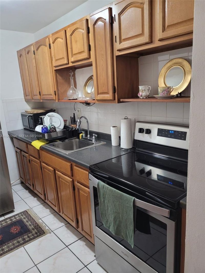 3881 W Flagler St, Unit 208, Miami, FL 33134 Photo