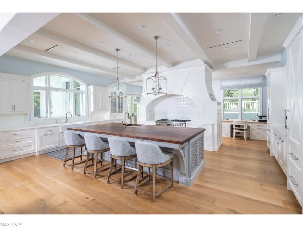 741 Coral Dr , Naples, FL 34102 Photo