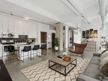 350 Saint Peter Street, Unit 908, Saint Paul, MN 55102