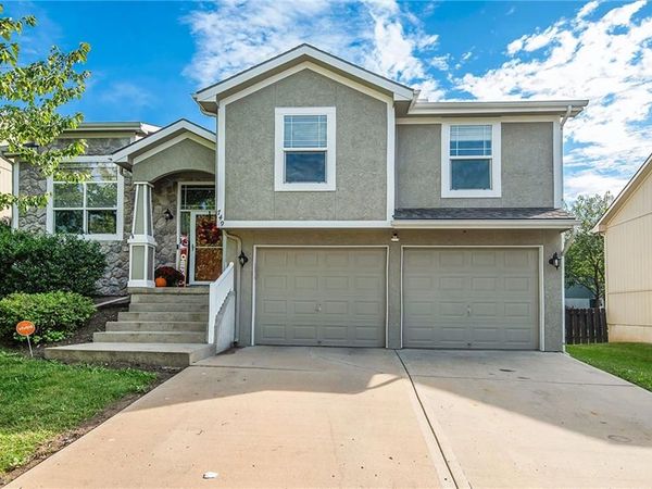 749 Highland Drive, Leavenworth, KS 66048